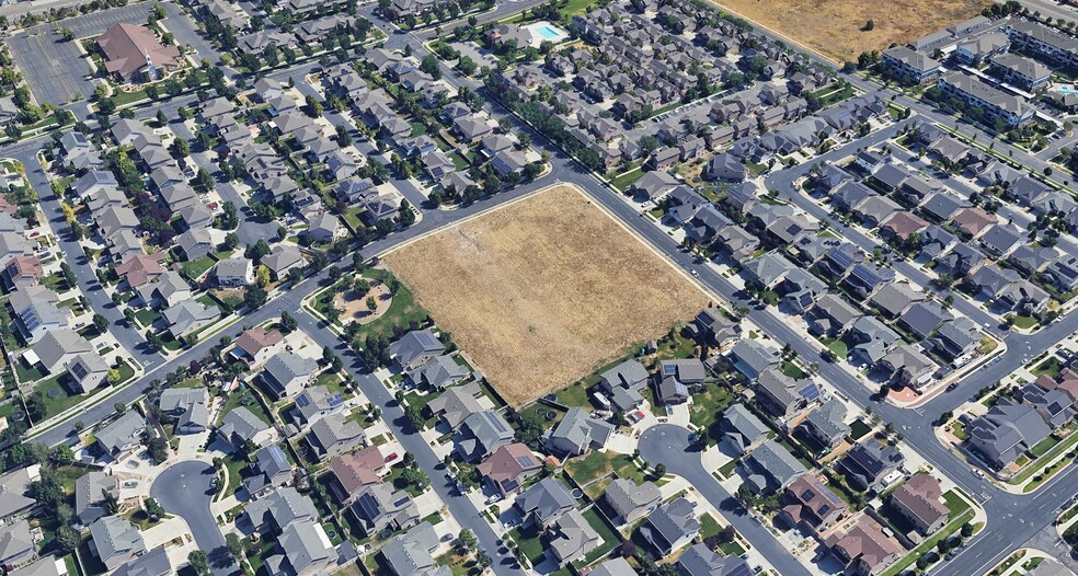 979 Amberly dr, North Salt Lake, UT for sale - Primary Photo - Image 1 of 1