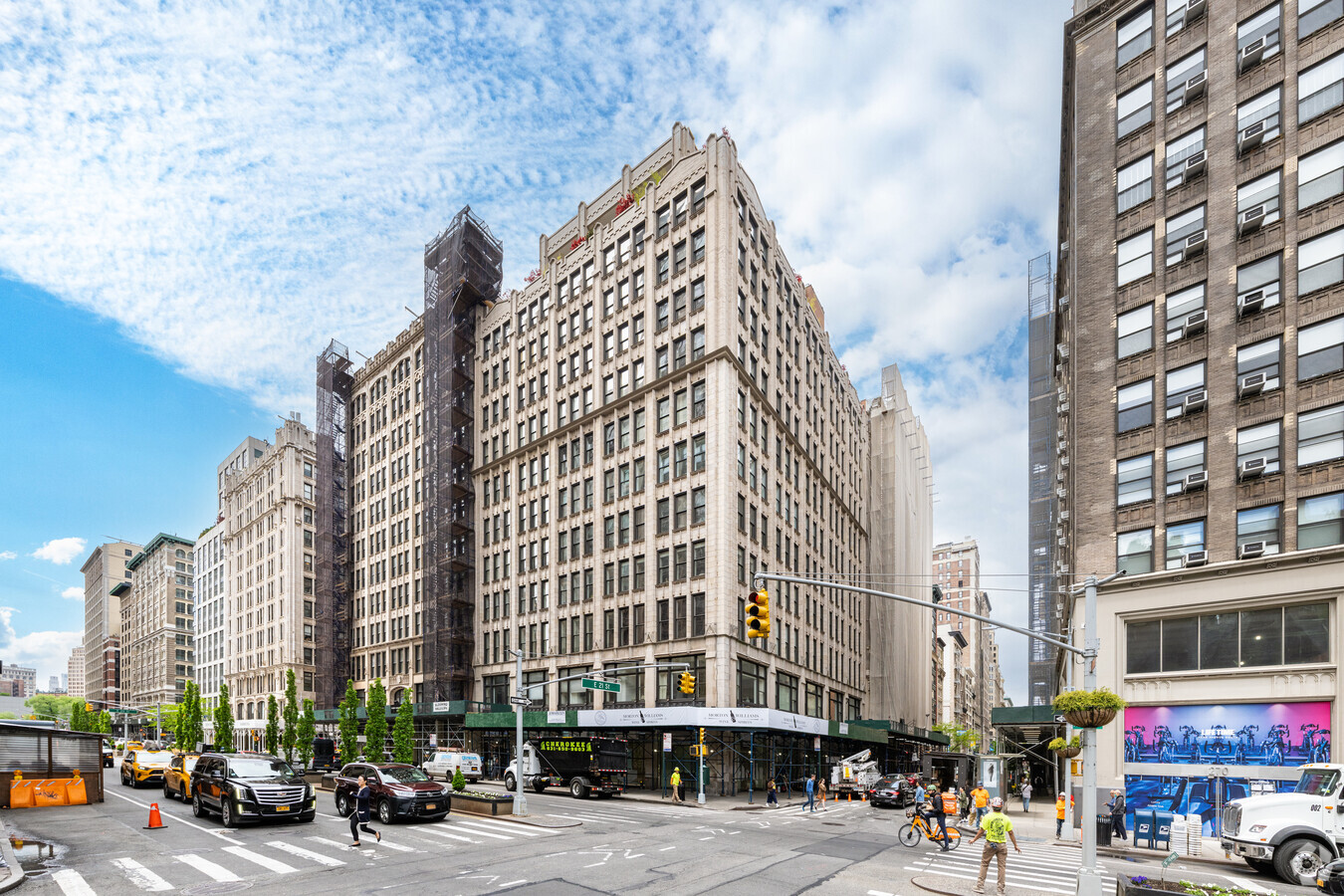 260 Park Ave S, New York, NY 10010 - Retail for Lease | LoopNet