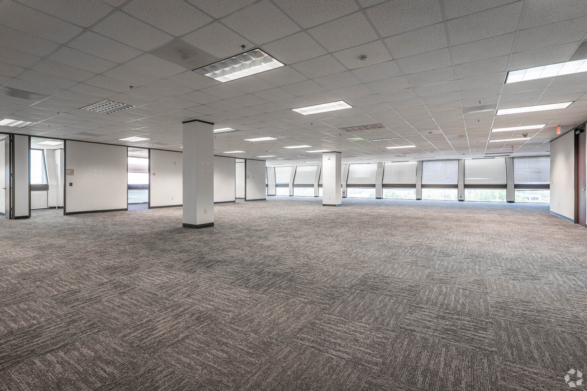 10101 Fondren Rd, Houston, TX for lease Interior Photo- Image 1 of 7