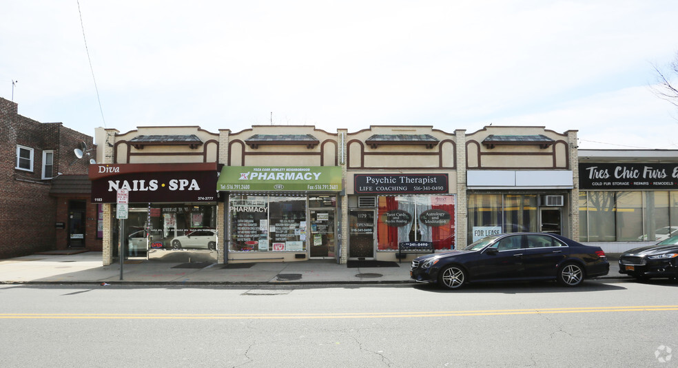 1177-1183 Broadway, Hewlett, NY for sale - Primary Photo - Image 1 of 1