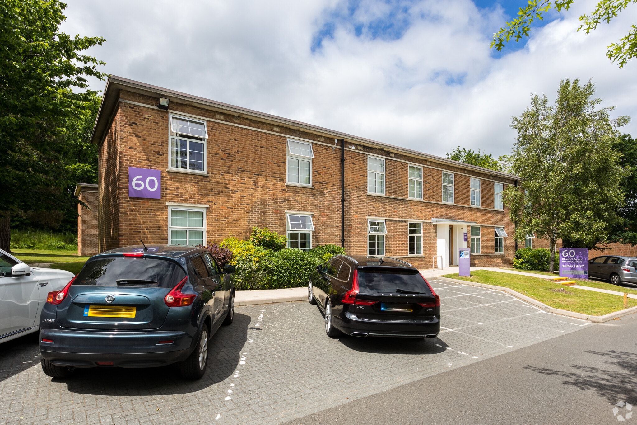 60 Churchill Sq, West Malling for sale Primary Photo- Image 1 of 1