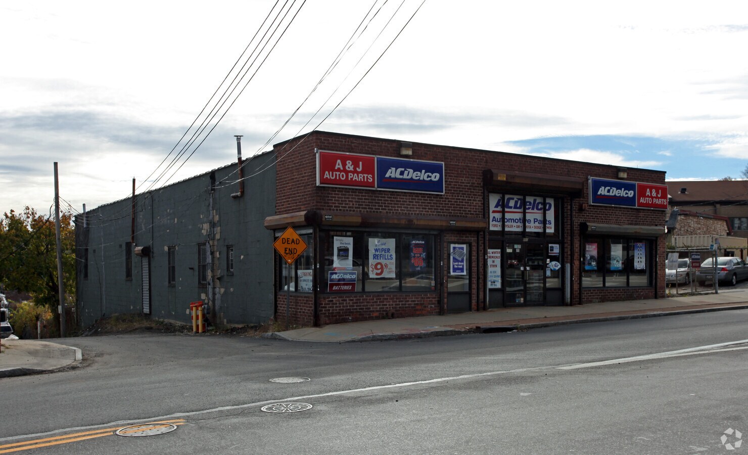 890 Old Nepperhan Ave, Yonkers, NY 10703