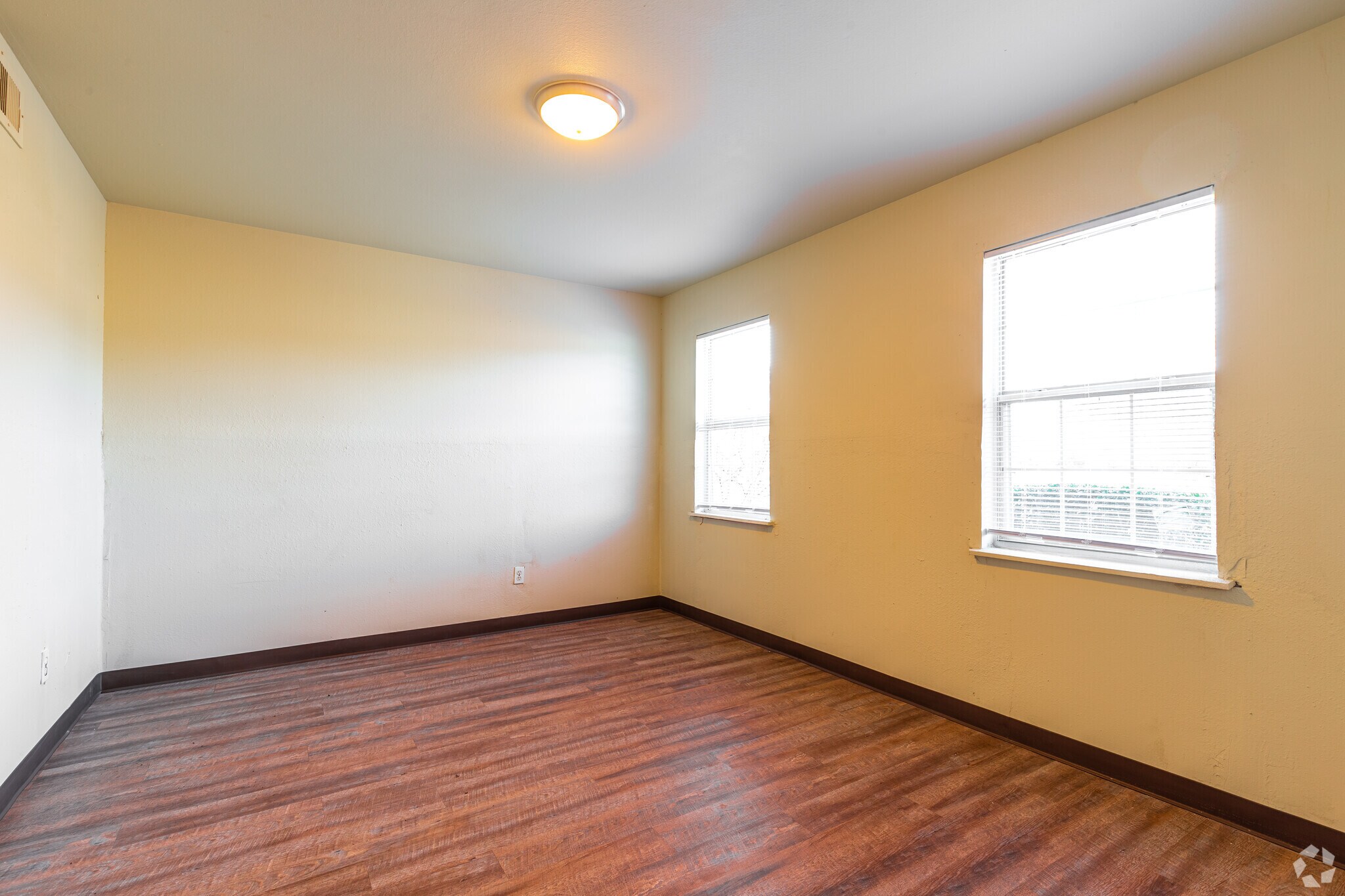 6725 Rd, Shreveport, LA 71129 Olde Salem Village