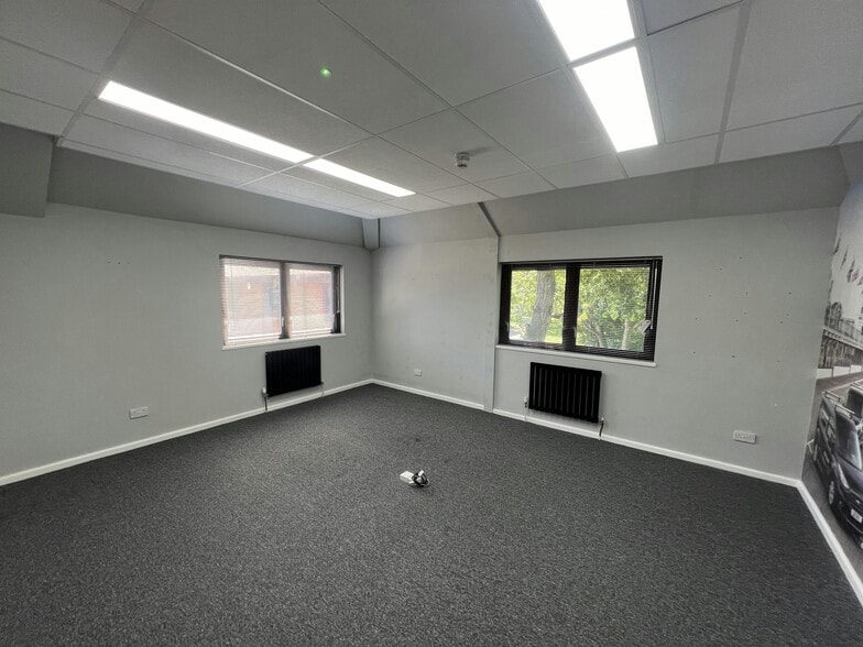 Northumberland Rd, Southsea for lease - Building Photo - Image 2 of 19