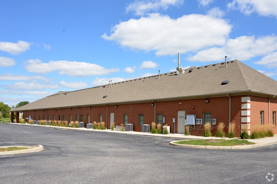 1300 W Jefferson St, Franklin, IN for sale - Building Photo - Image 1 of 1