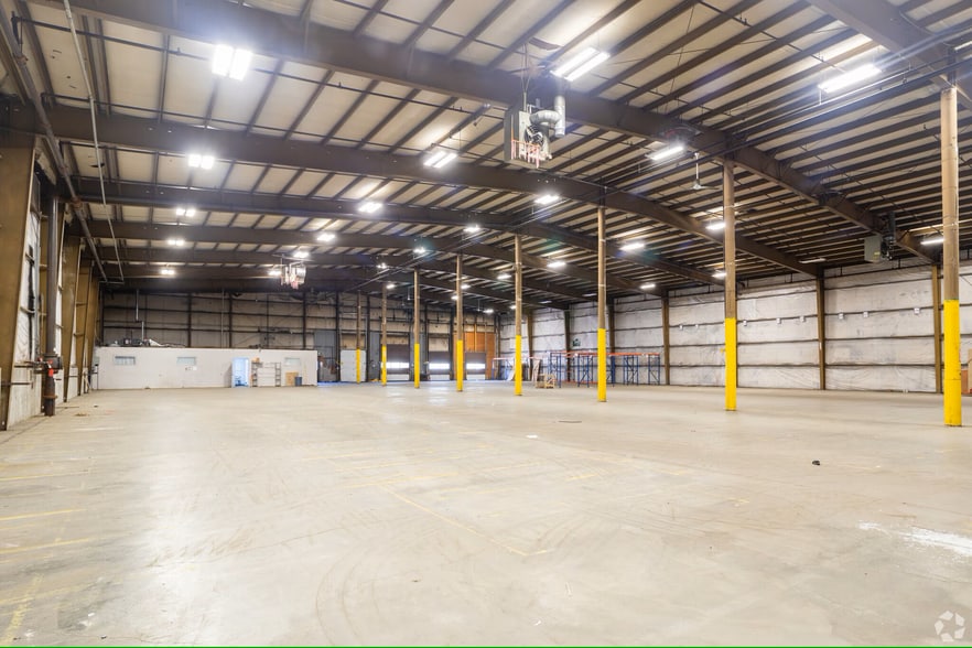 10 Ferry St, Concord, NH for lease - Building Photo - Image 3 of 11