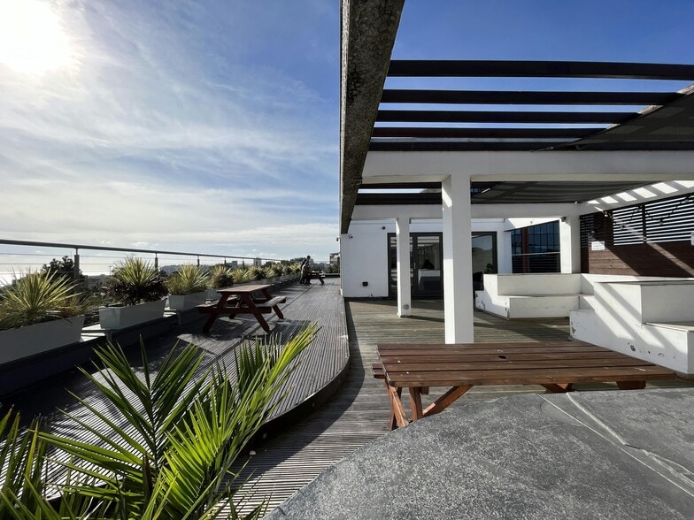 12-14 Dean Park Cres, Bournemouth for lease - Building Photo - Image 2 of 25