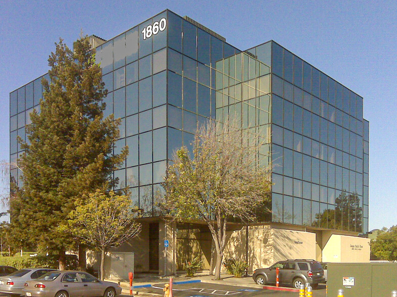 1860 Mowry Ave, Fremont, CA for lease - Building Photo - Image 1 of 5