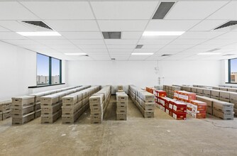 516 Ruthven Street, Toowoomba City for lease Interior Photo- Image 2 of 3