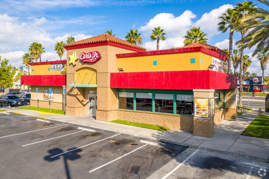 271 E Willow Rd, Long Beach, CA for sale - Primary Photo - Image 1 of 10