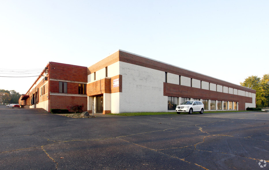 500 W Main St, Alliance, OH for sale - Primary Photo - Image 1 of 1