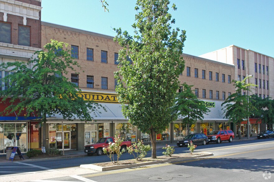 16 N 3rd St, Yakima, WA for sale - Primary Photo - Image 1 of 1