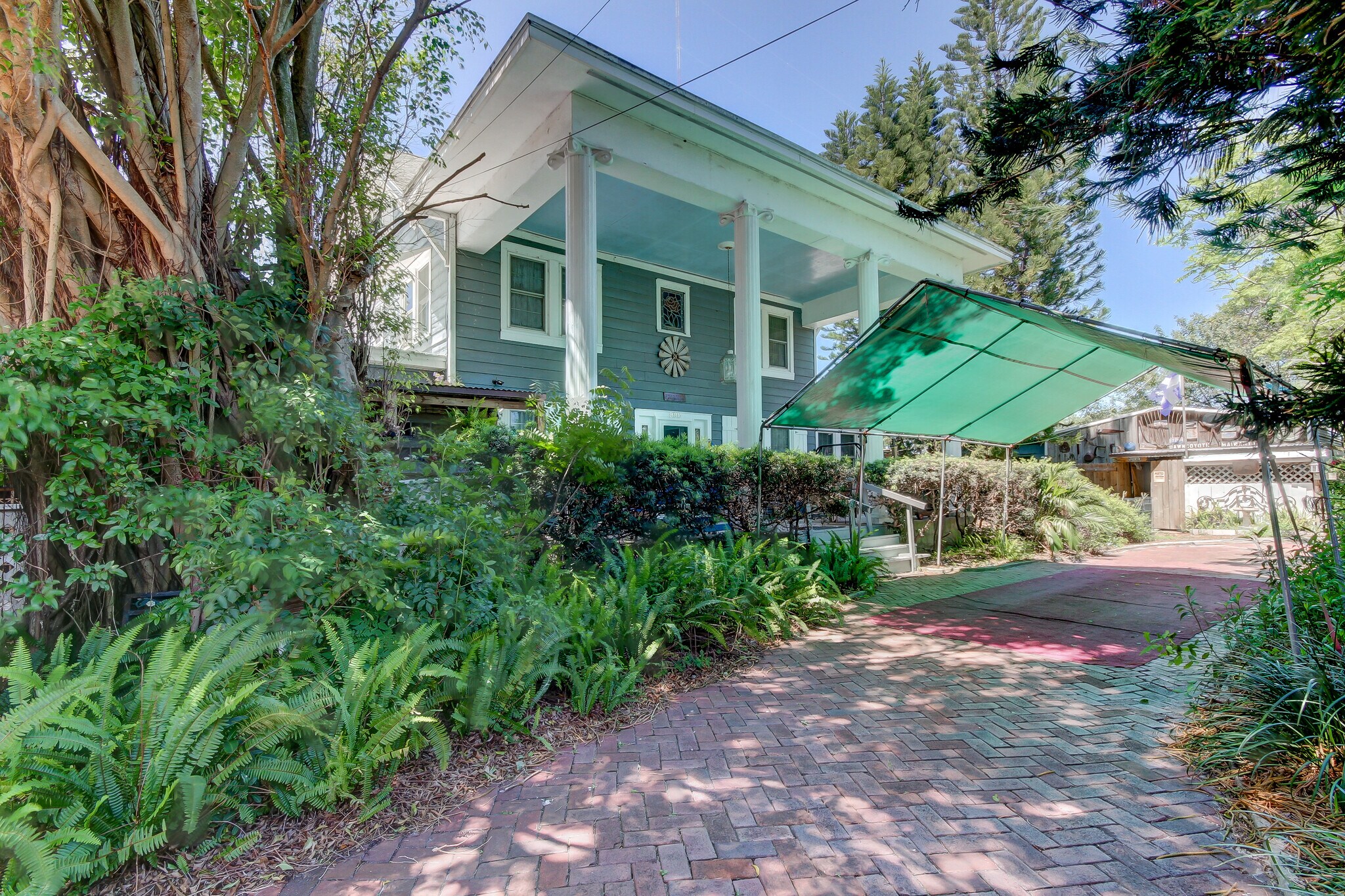 990 Donegan Rd, Largo, FL for sale Primary Photo- Image 1 of 1