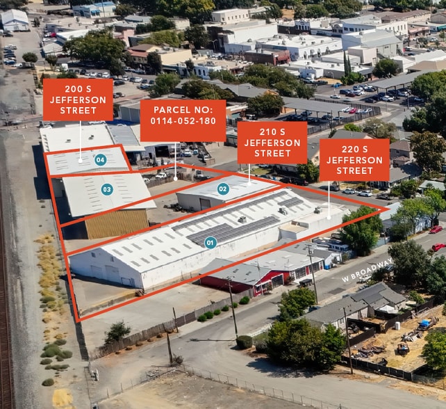 South Jefferson Street portfolio of 4 properties for sale on LoopNet.com - Building Photo - Image 2 of 23