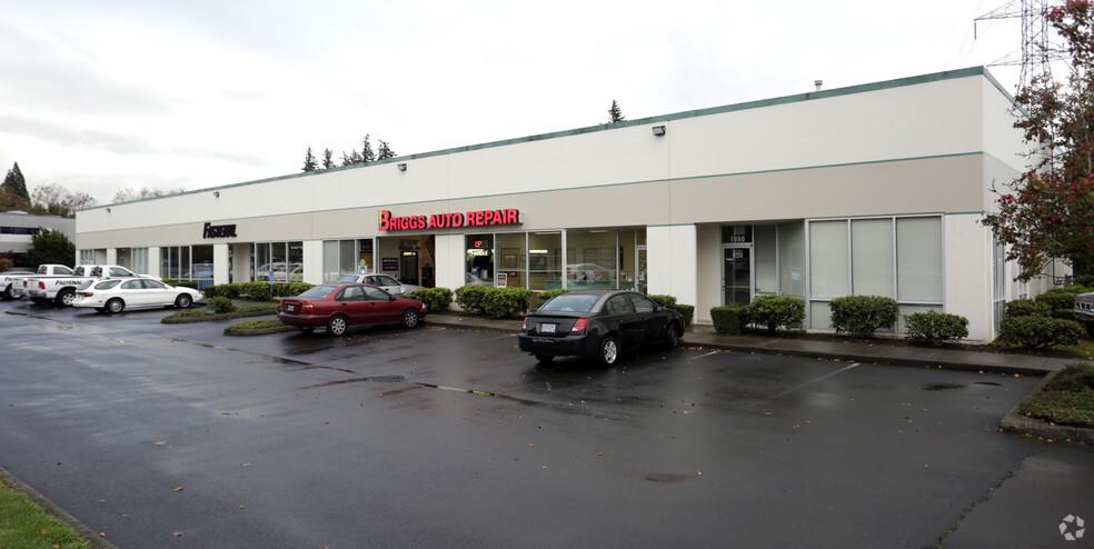 1900-1990 NW Burnside Rd, Gresham, OR for sale - Primary Photo - Image 1 of 1