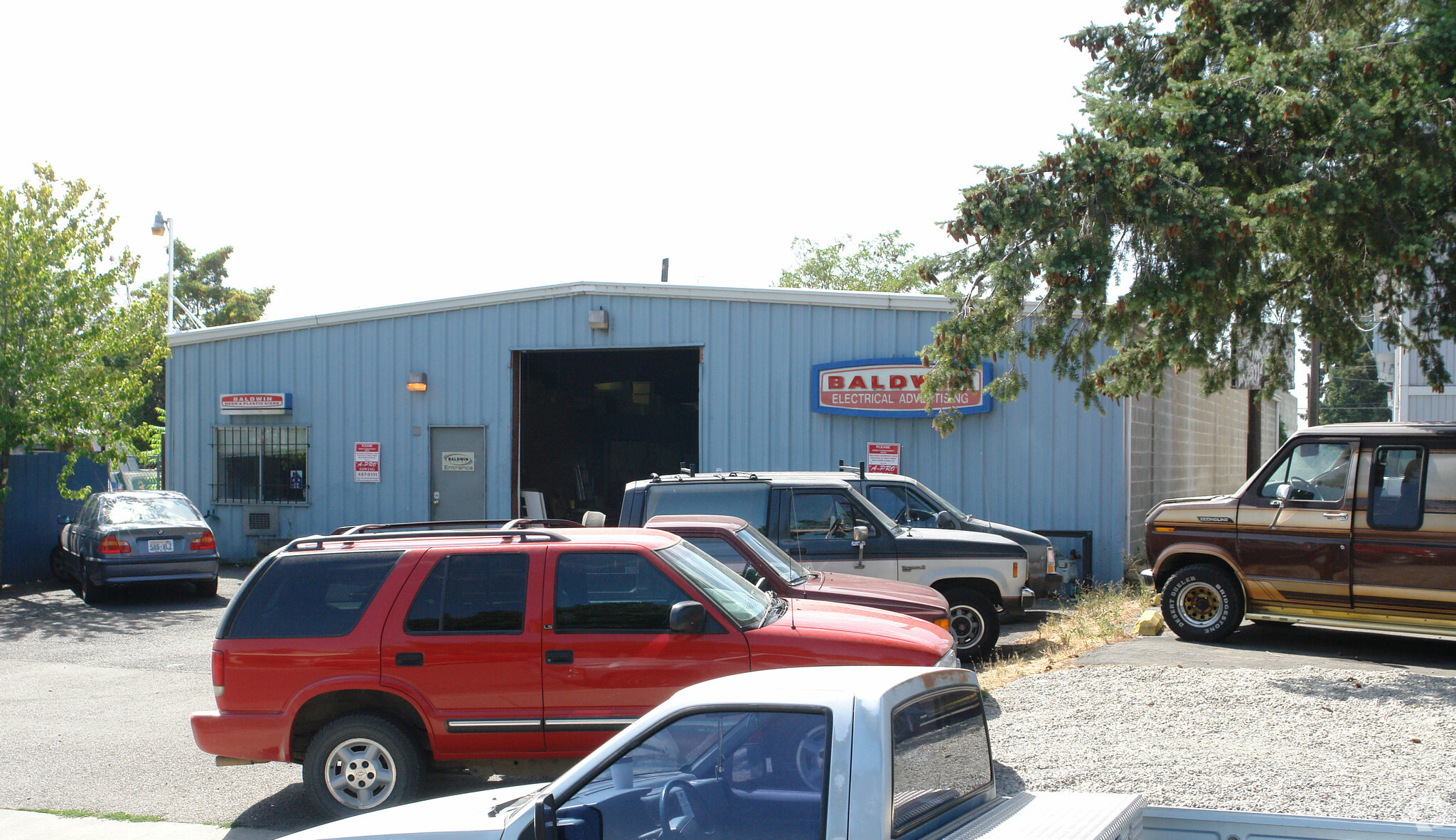 2943 N Lee St, Spokane, WA for lease Building Photo- Image 1 of 7