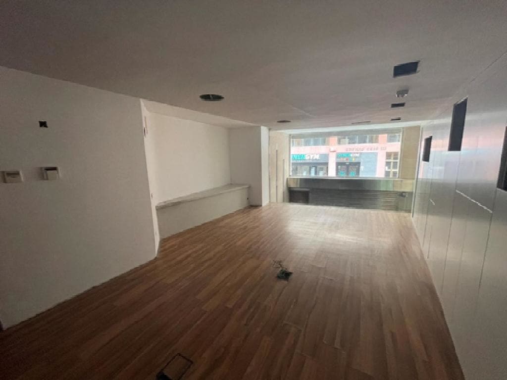 Carrer Cervantes, 20, Tarragona, TAR 43001 - Unit 1 - - Interior Photo - Image 1 of 5