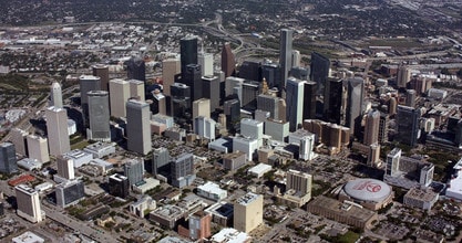 1801 Main St, Houston, TX - AERIAL  map view