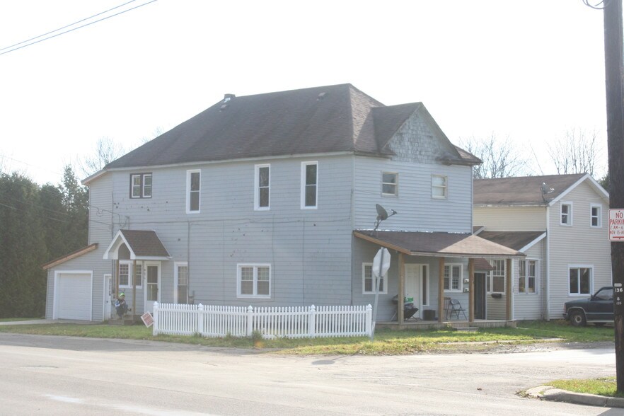 124 Lincoln Ave, Salamanca, NY 14779