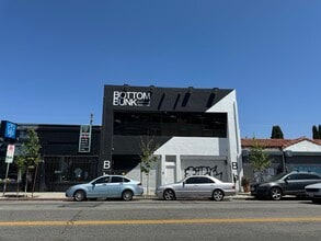 7519-7521 Melrose Ave, Los Angeles, CA for lease Building Photo- Image 2 of 2