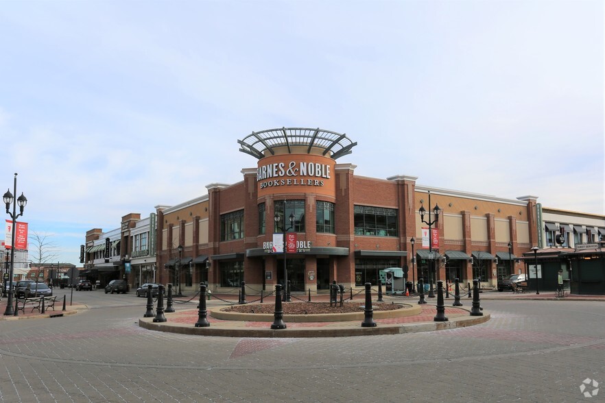 9-33 Main St, Westlake, OH for lease - Primary Photo - Image 1 of 3