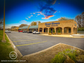 Center Drive Multi-Tenant Portfolio - Alton - Commercial Real Estate