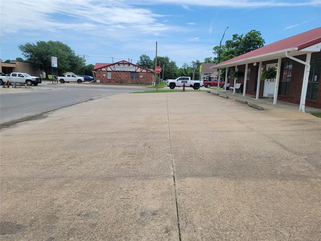 300 S Main St, Eufaula, OK for sale - Building Photo - Image 3 of 29