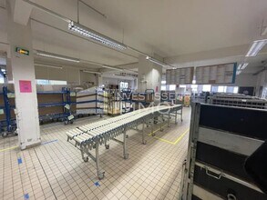 Retail in Nemours for lease Interior Photo- Image 1 of 5