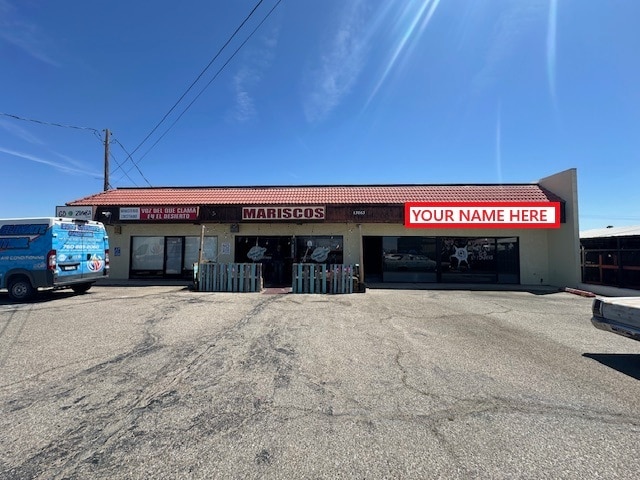 13663 Navajo Rd, Apple Valley, CA for lease - Building Photo - Image 2 of 4