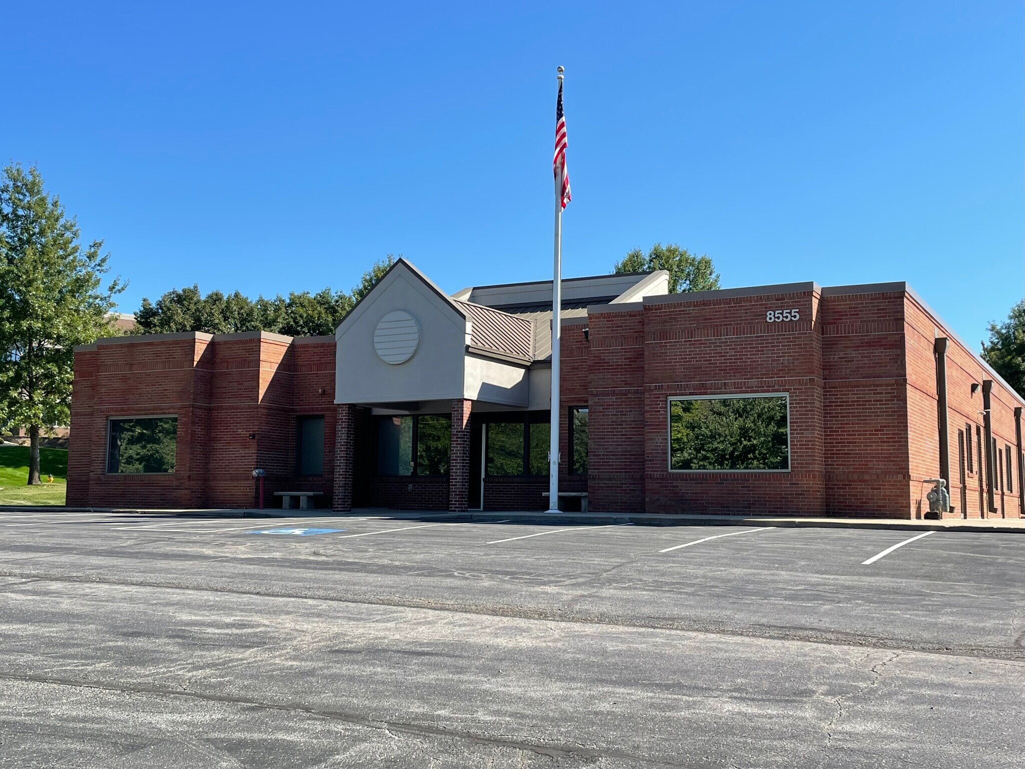 8555 Monrovia St, Lenexa, KS for sale Building Photo- Image 1 of 1