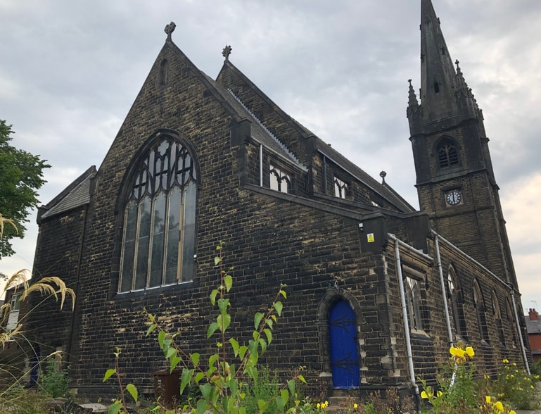 Stand Ln, Manchester for sale - Primary Photo - Image 1 of 1