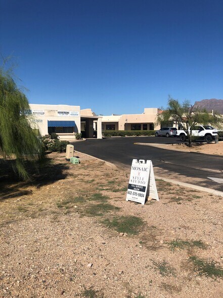 6268 S Kings Ranch Rd, Gold Canyon, AZ for lease - Building Photo - Image 2 of 11