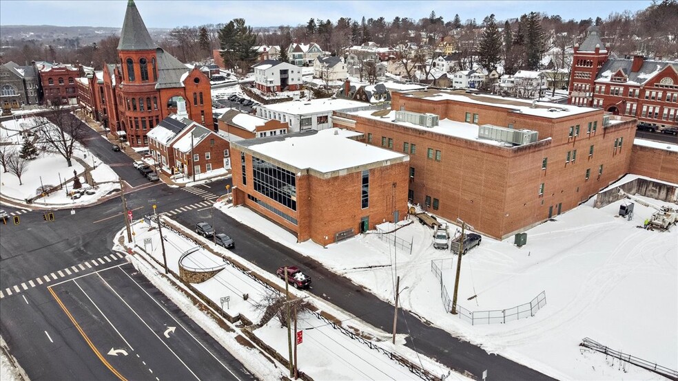 4 Park St, Vernon, CT for sale - Building Photo - Image 3 of 9