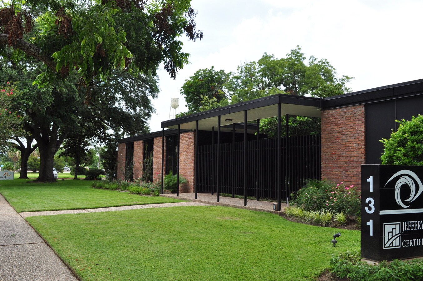 131 Brooks St, Sugar Land, TX 77478 | LoopNet