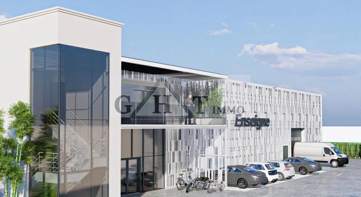 Office in Villeneuve-sous-Dammartin for lease Building Photo- Image 1 of 7