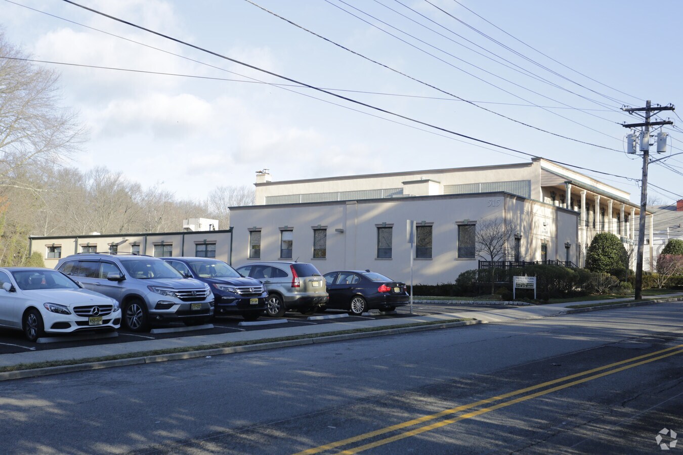 515 Valley St, Maplewood, NJ 07040