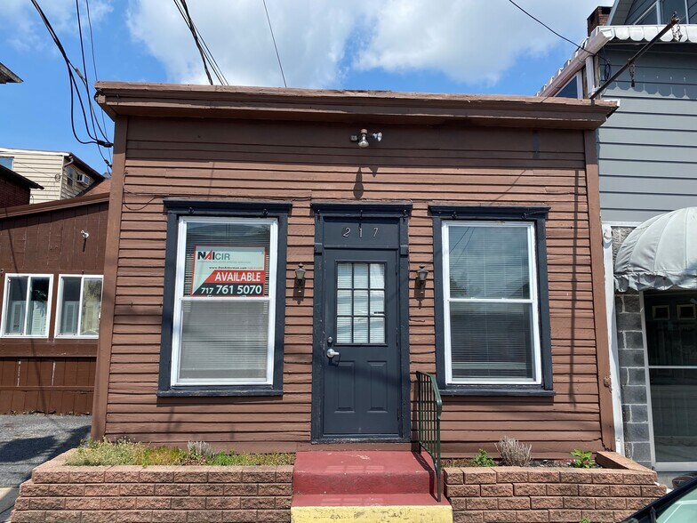 217 3rd St, New Cumberland, PA for sale - Primary Photo - Image 1 of 1