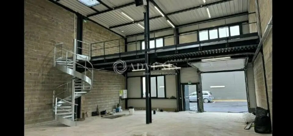 Flex in Nangis for sale - Building Photo - Image 2 of 9