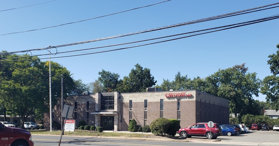295 Pierson Ave, Edison, NJ for lease - Building Photo - Image 3 of 8
