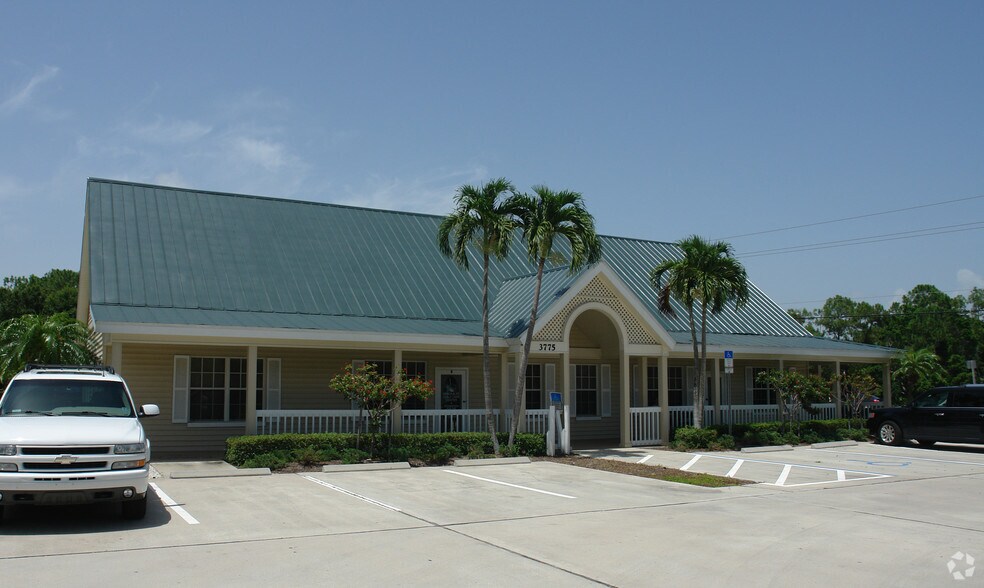 3775 Airport Pulling Rd N Naples - 3775 Airport Pulling Rd N Naples FL Building Photo 1 Large