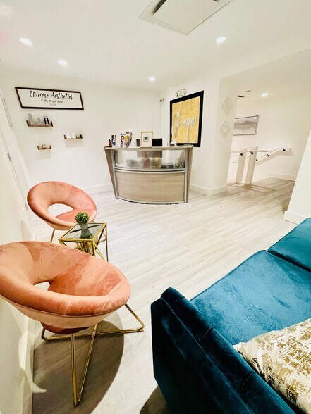 151 Greenwich Ave, Greenwich, CT for sale - Interior Photo - Image 1 of 1