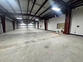 910 Airport Rd, Santa Ynez, CA for lease Interior Photo- Image 2 of 9