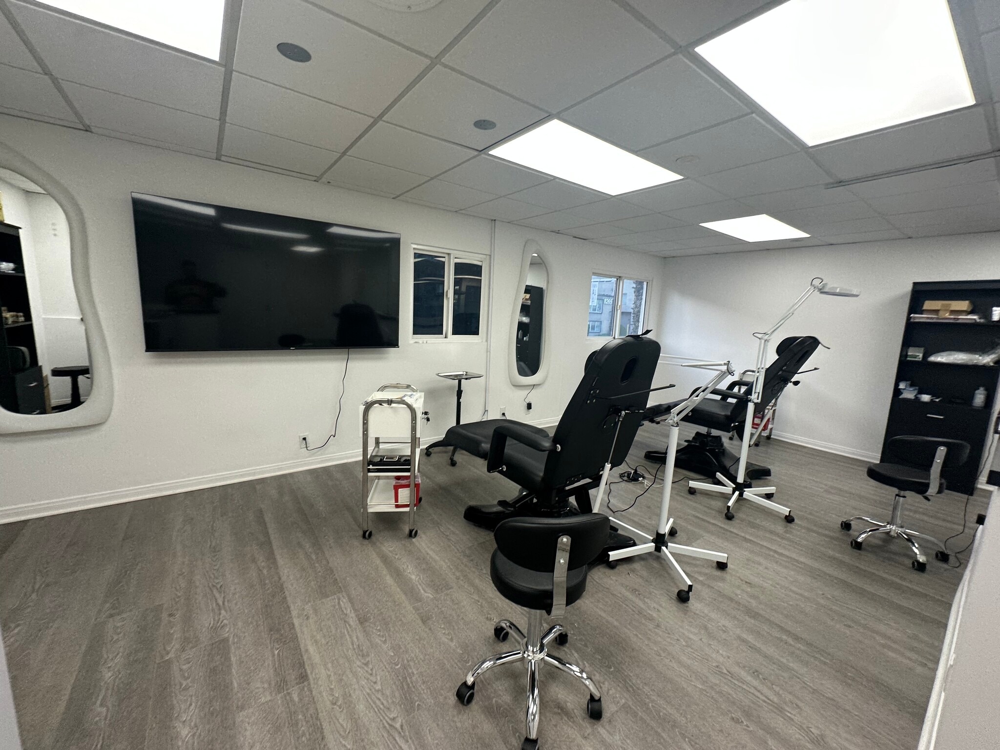 8272-8280 W Sunset Blvd, West Hollywood, CA for lease Building Photo- Image 1 of 7