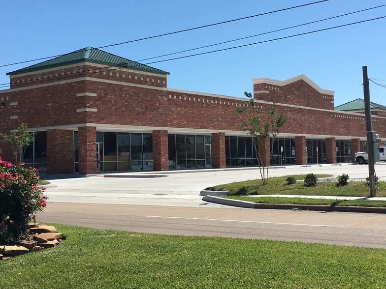 21020 Highland Knolls Dr, Katy, TX 77450