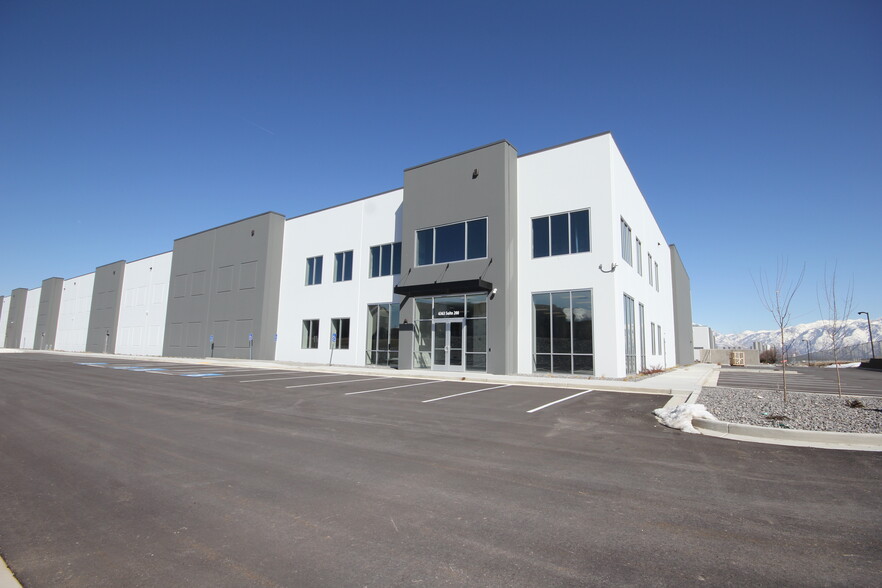 6363 W Dannon Way, West Jordan, UT for lease - Building Photo - Image 2 of 8