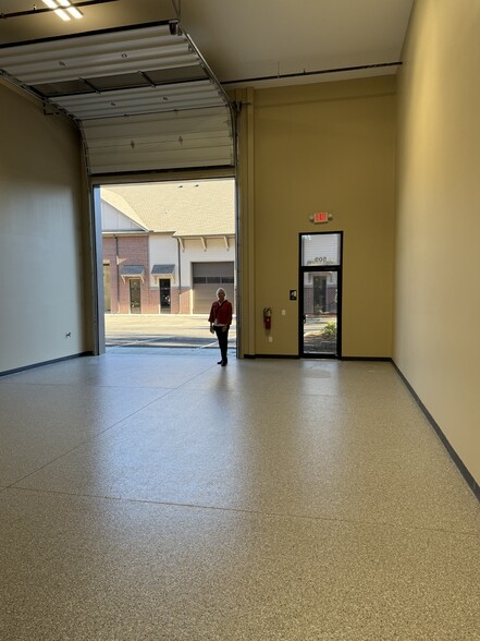 3770 Francis Cir, Alpharetta, GA for sale - Building Photo - Image 2 of 4