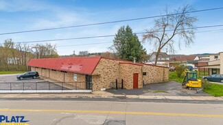 More details for 125 E Taggart St, East Palestine, OH - Retail for Lease