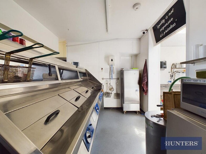 86 Northway, Scarborough for lease - Interior Photo - Image 3 of 4