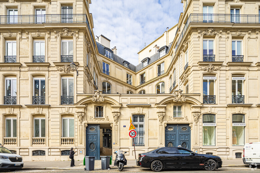 1 Rue François Ier, Paris for lease - Building Photo - Image 2 of 4