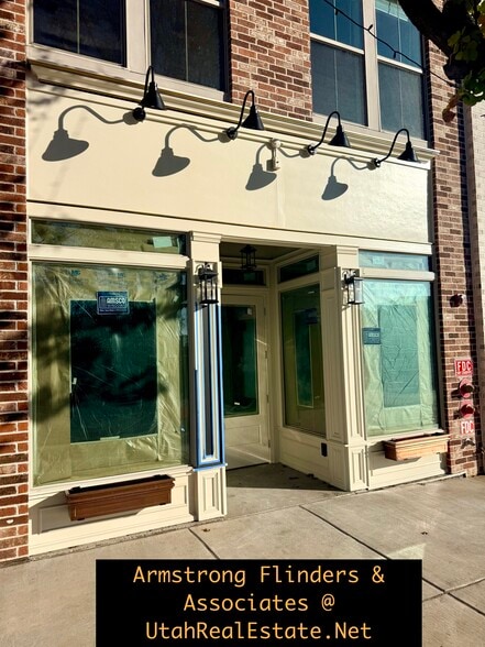 57 S Main St, Pleasant Grove, UT for lease - Building Photo - Image 1 of 1